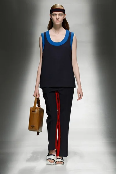 Look 5